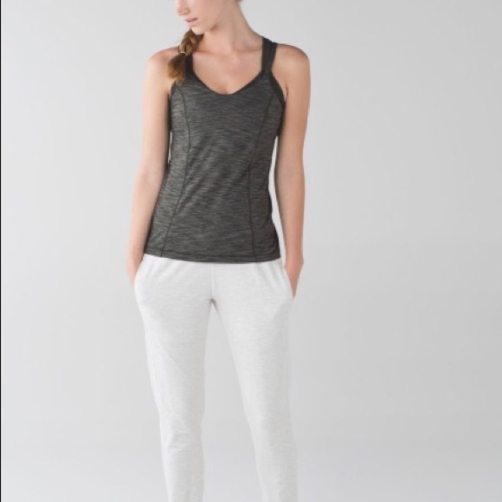 NWT LuLuLemon Run For The Gold tank green/grey 2